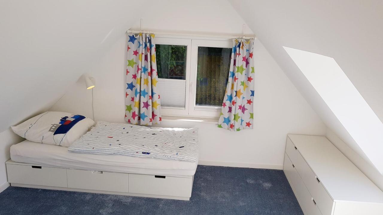 Ferienhaus An Der Nordsee - Familienfreundlich, Gut Ausgestattet & Viel Platz Butjadingen Εξωτερικό φωτογραφία