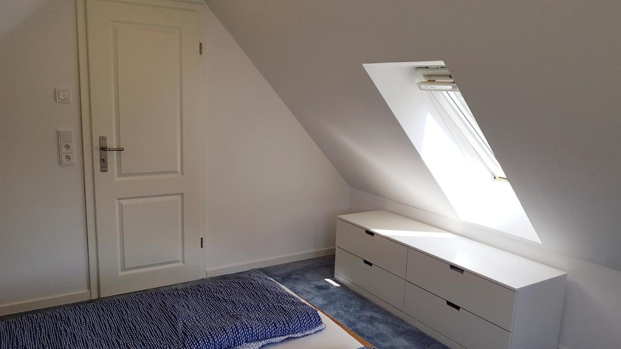 Ferienhaus An Der Nordsee - Familienfreundlich, Gut Ausgestattet & Viel Platz Butjadingen Εξωτερικό φωτογραφία